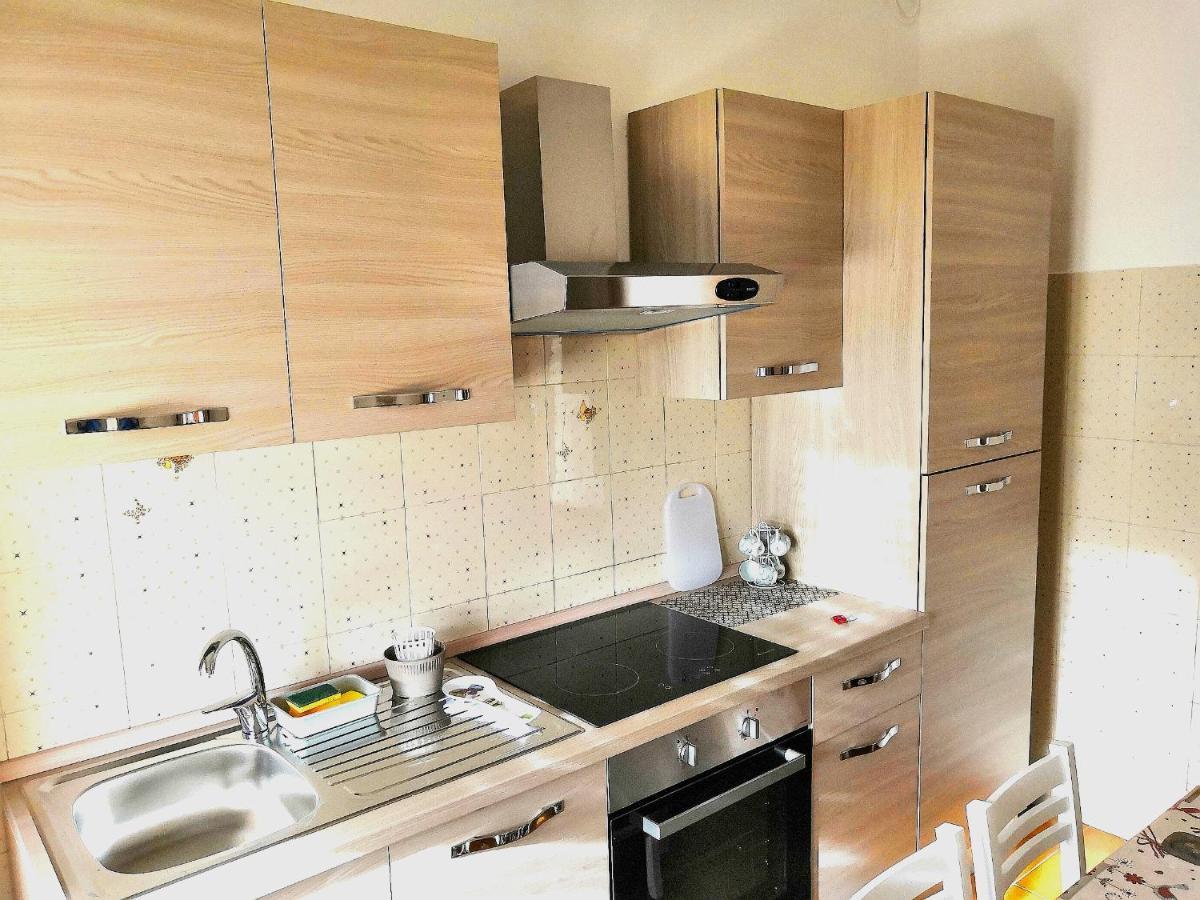 Novara Suite Bagian luar foto
